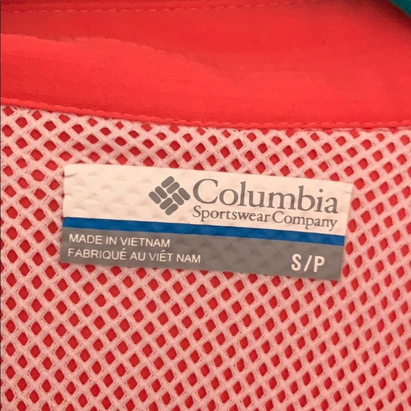 Columbia Shirt - Picture 2 of 4